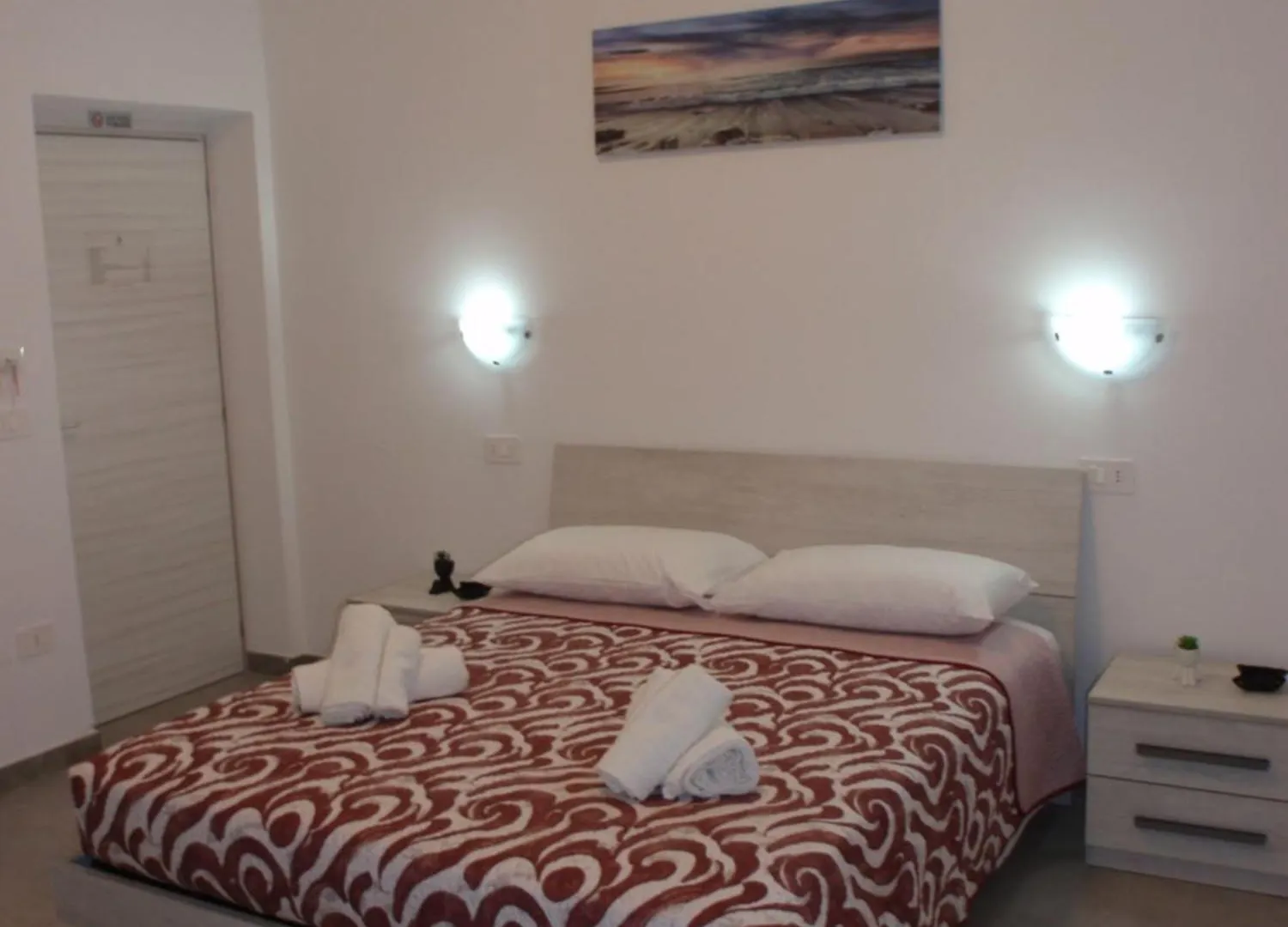 Seunis Rooms Alghero Konukevi
